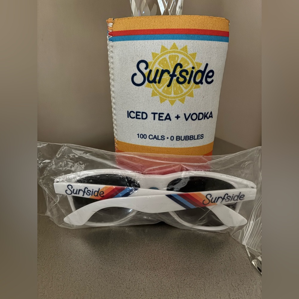 Surfside Coozie & Matching Sunglasses 🌞🌊🕶️🍹